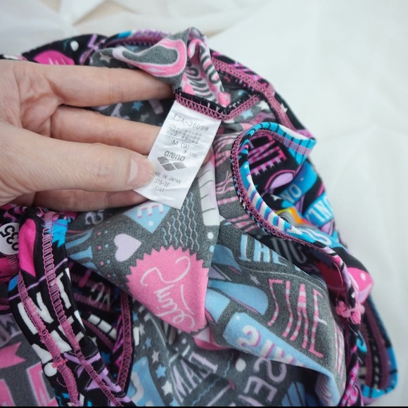 Arena toughsuit one piece swimsuit - Picture 5 of 11